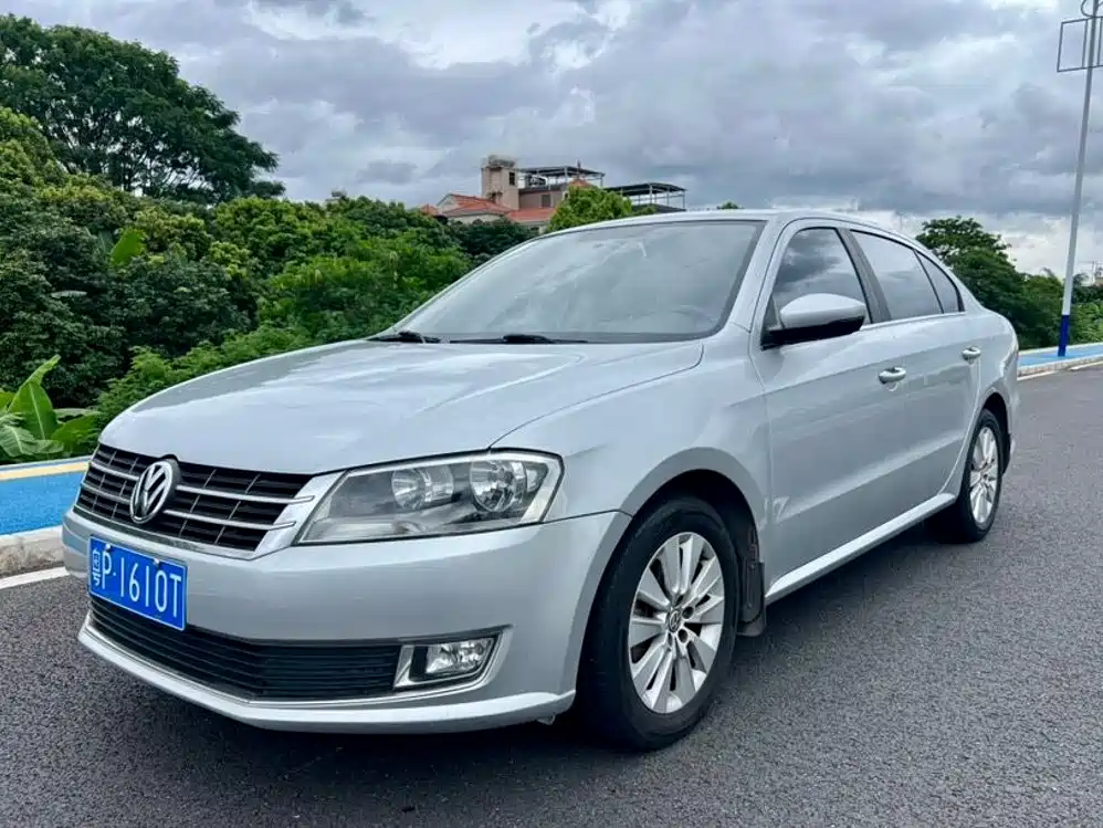 Volkswagen Lavida 2014