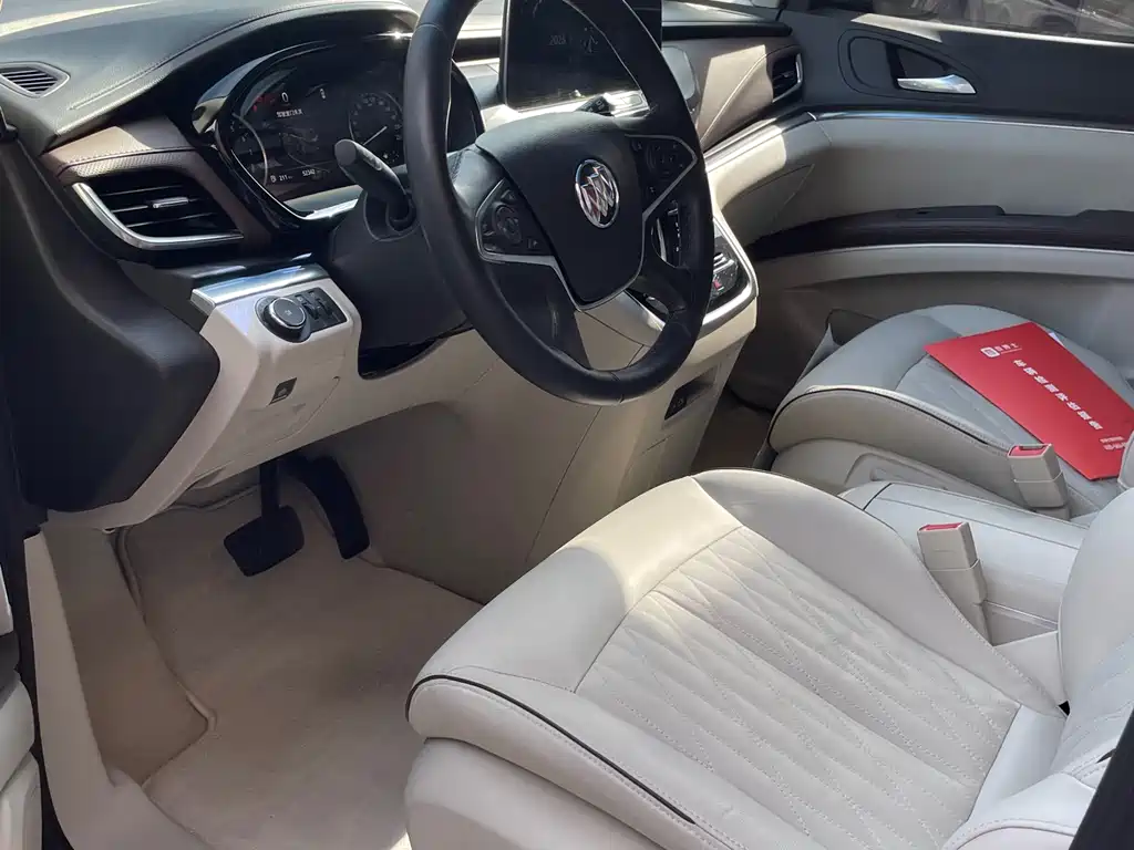 Buick GL8 2021