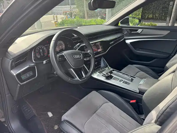 Audi A6L 2020
