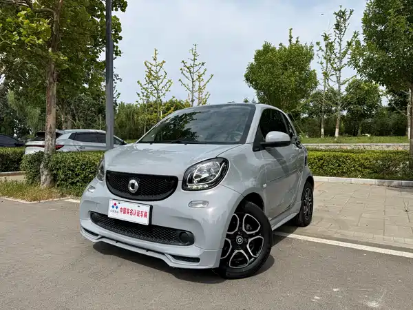 smart fortwo 2019
