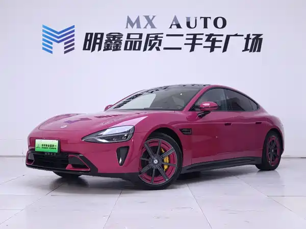 Xiaomi SU7 2025