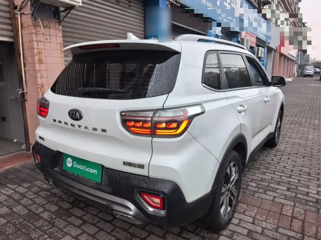 Kia Sportage 2018 — фото 7