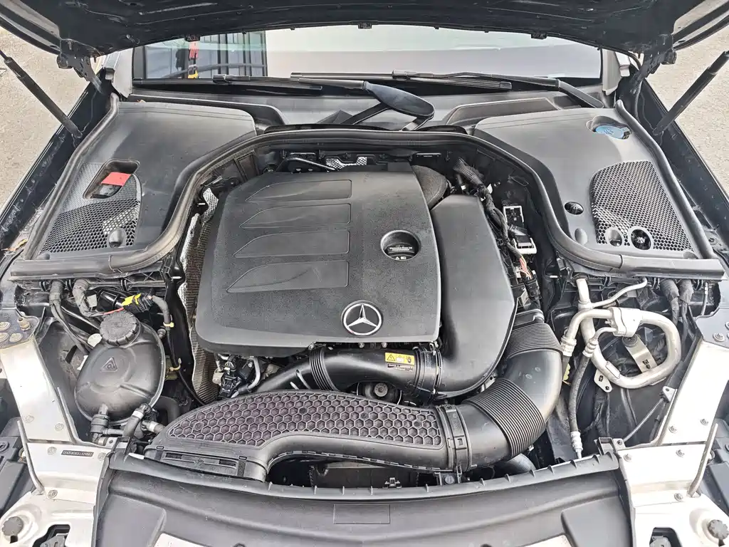 Mercedes-Benz E-Class 2020 — фото 15