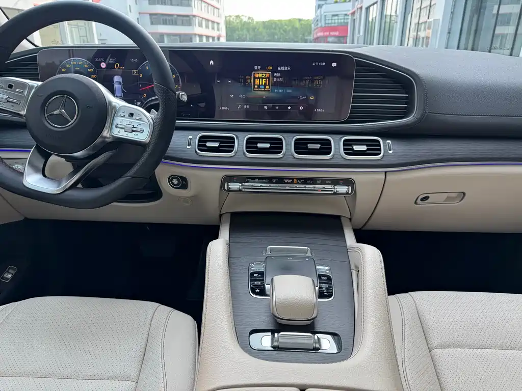 Mercedes-Benz GLE 2019 — фото 13