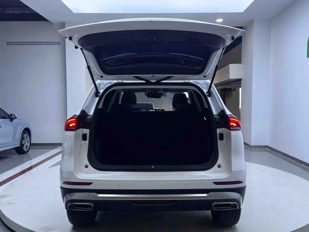 Haval H6 2023 — фото 22