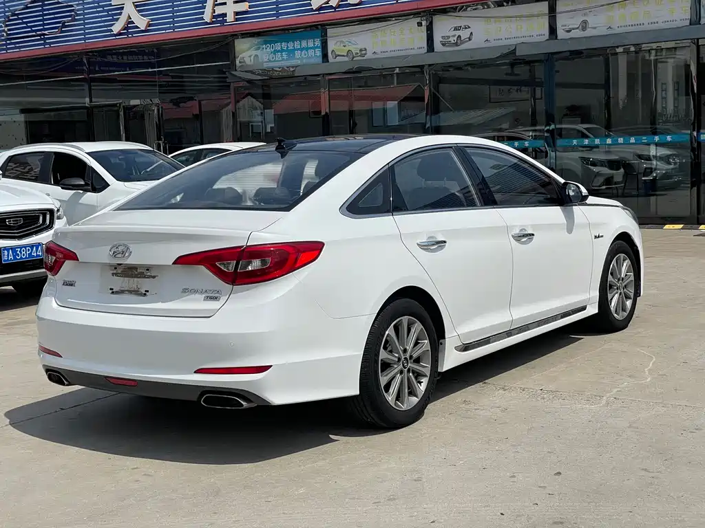 Hyundai Sonata 2016 — фото 5