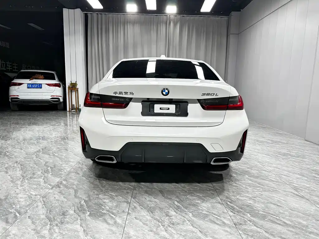 BMW 3 Series 2023