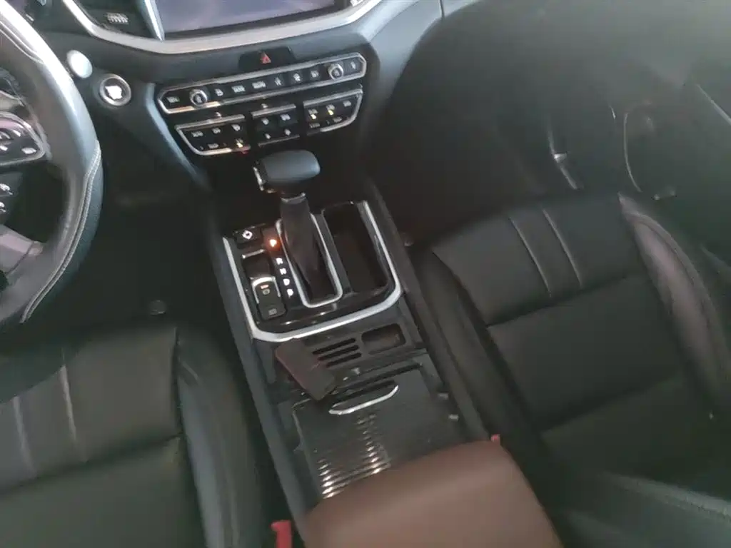 GAC Motor Trumpchi GS7 2018 — фото 14