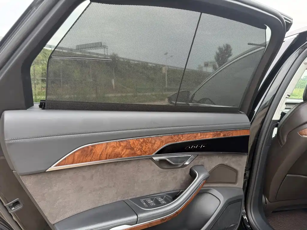 Audi A8 2021
