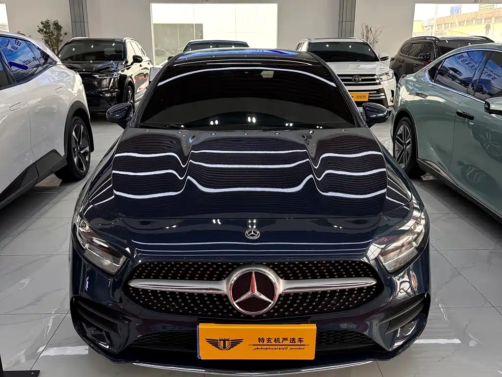 Mercedes-Benz A-Class 2019 — фото 2