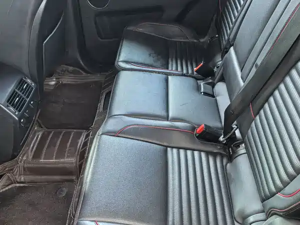 Land Rover Discovery Sport 2020