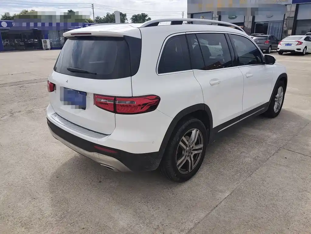 Mercedes-Benz GLB 2020