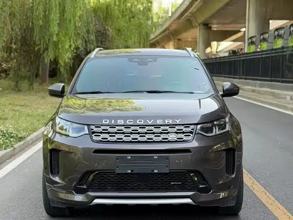 Land Rover Discovery Sport 2023