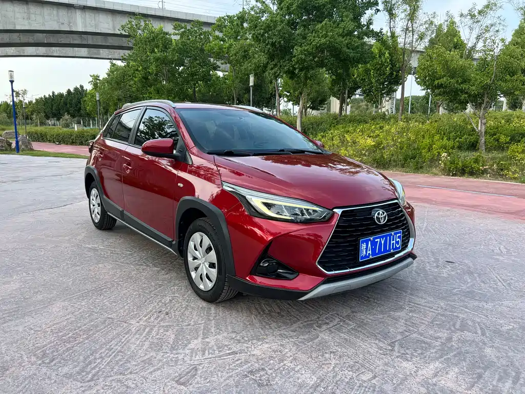 Toyota Yaris L 2019 — фото 8