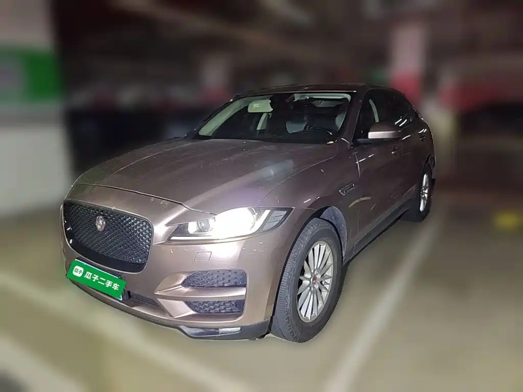 Jaguar F-PACE 2017