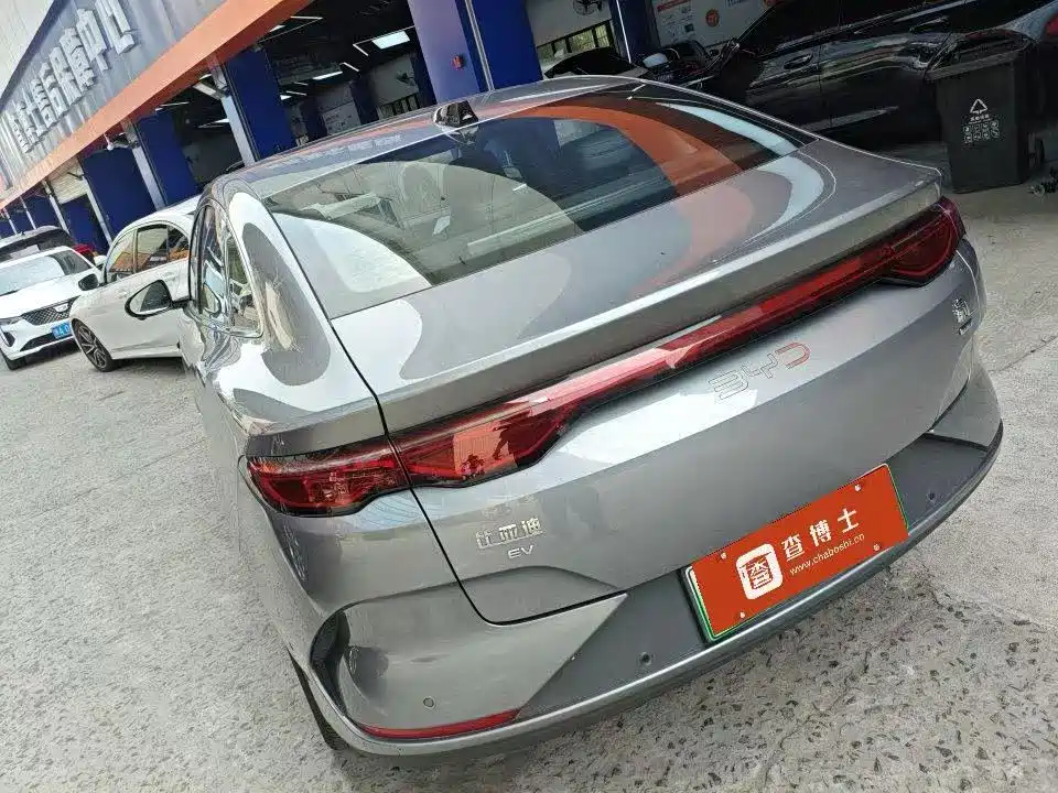 BYD Qin L 2025 — фото 5