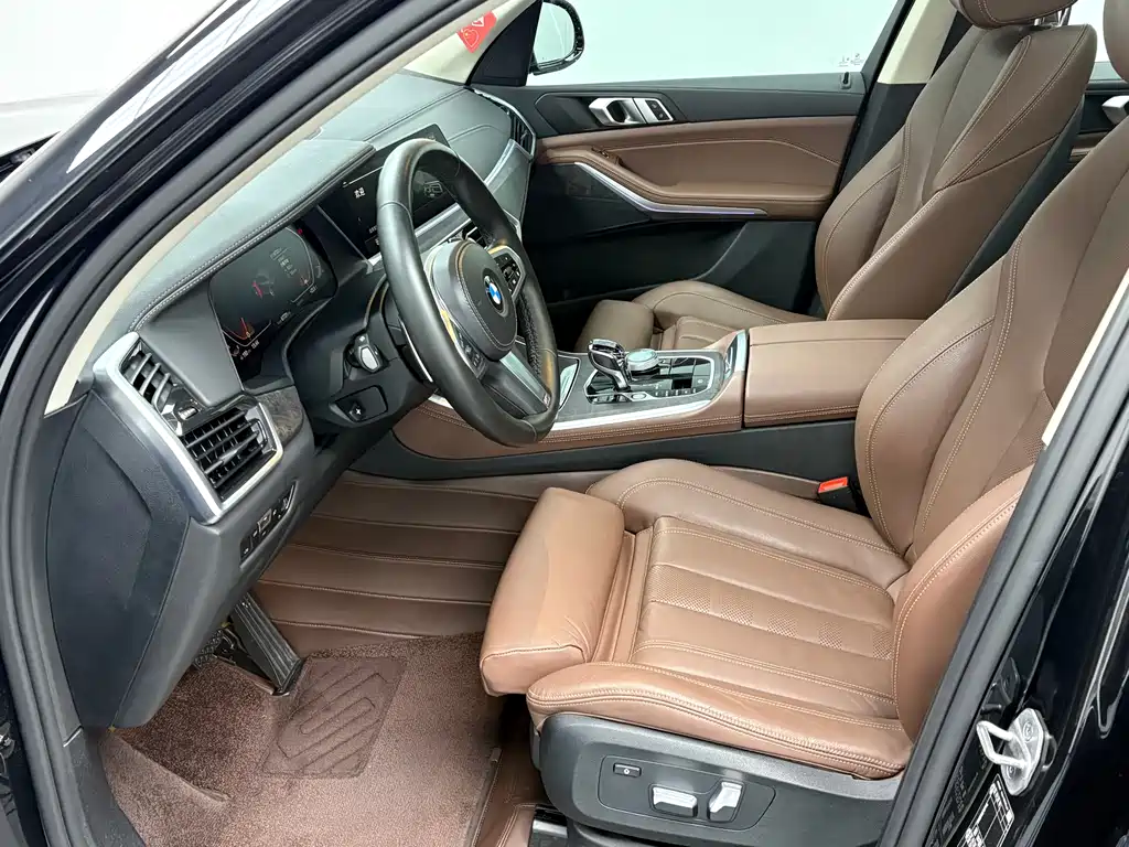 BMW X5 2022
