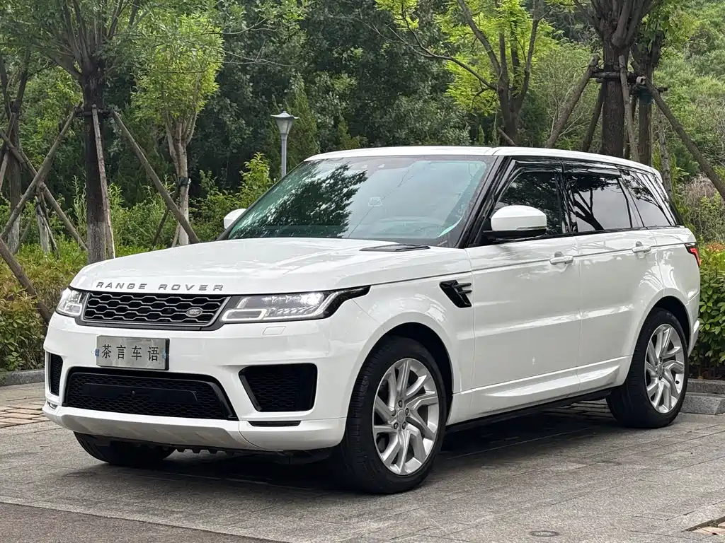 Land Rover Sport 2021 — фото 1