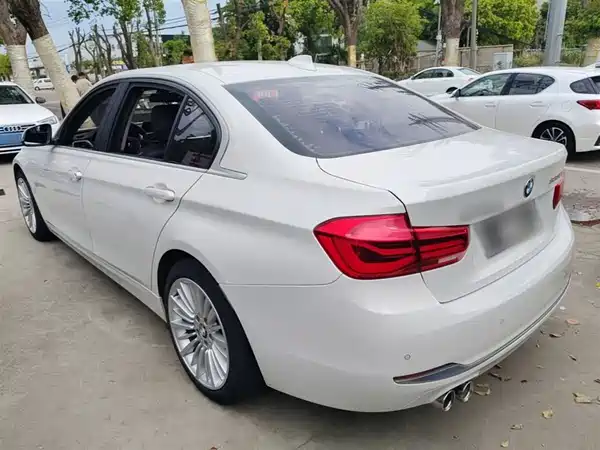 BMW 3 Series 2018