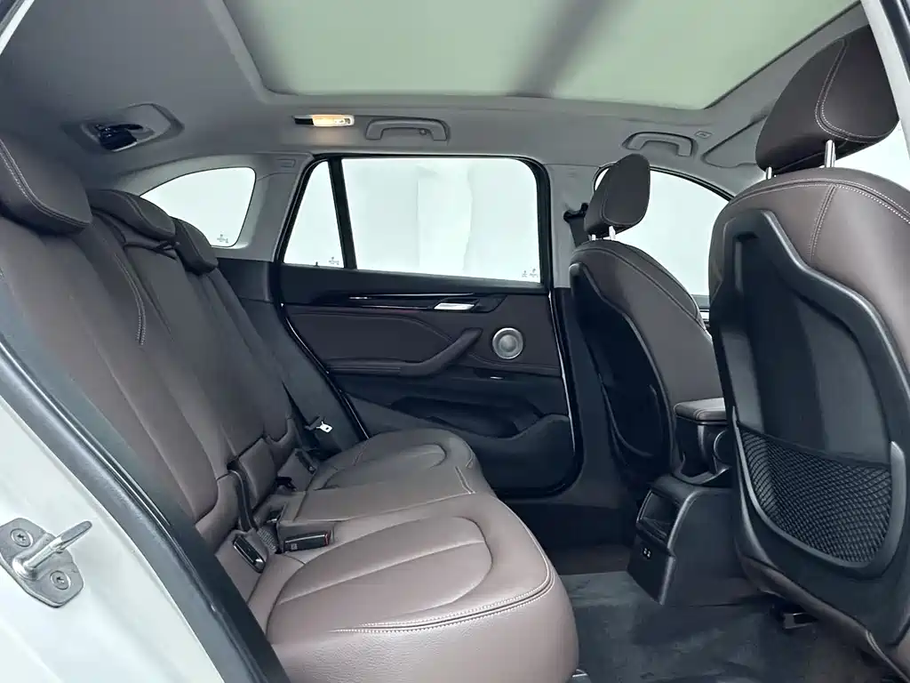 BMW X1 2022 — фото 10