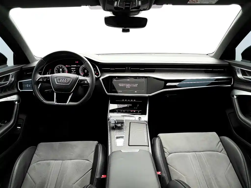 Audi A6L 2023 — фото 8