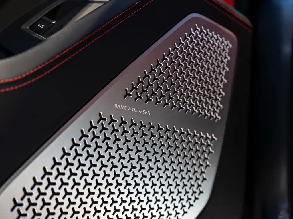Lamborghini Urus 2020 — фото 15