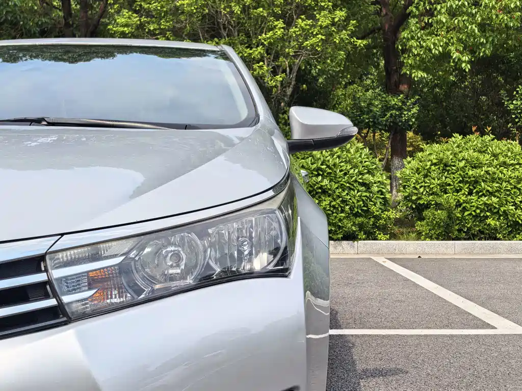 Toyota Corolla 2014 — фото 8