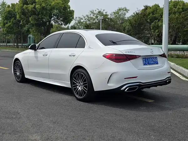 Mercedes-Benz C-Class 2022