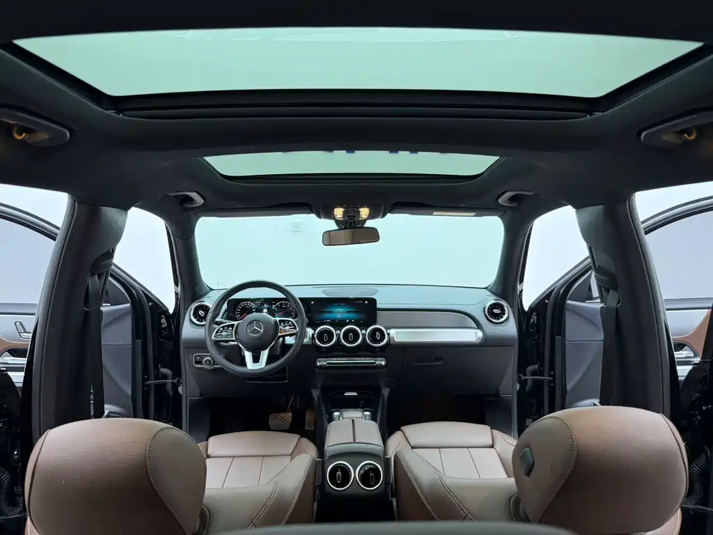 Mercedes-Benz GLB 2021 — фото 17