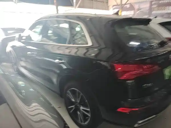 Audi Q5L 2020