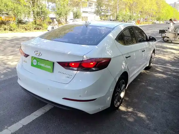 Hyundai Celesta 2018