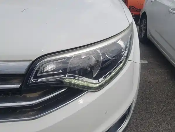 FAW Senya R7 2017