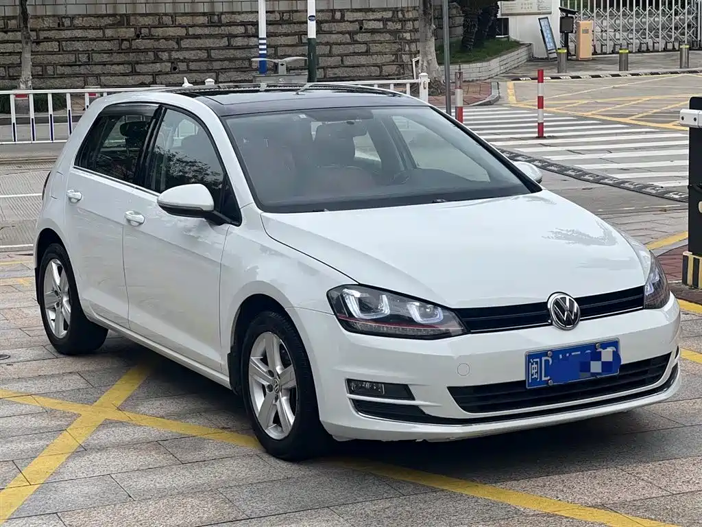 Volkswagen Golf 2016
