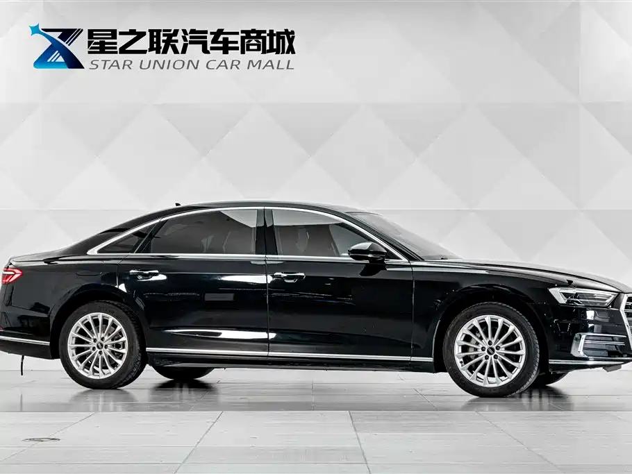 Audi A8 2021
