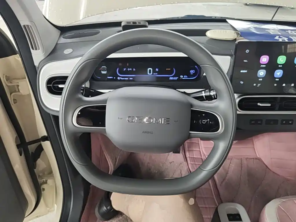 Geely Galaxy Panda 2026 — фото 11