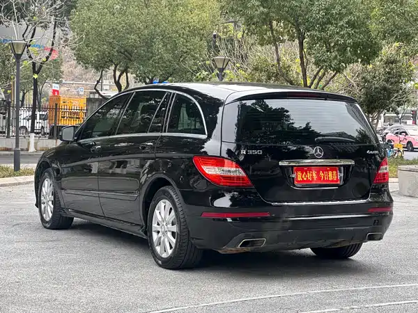 Mercedes-Benz R-Class 2011