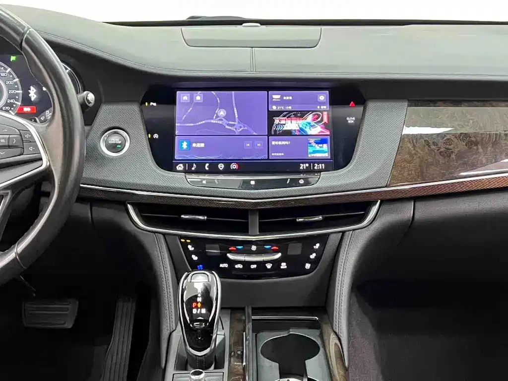 Cadillac CT6 2021 — фото 17