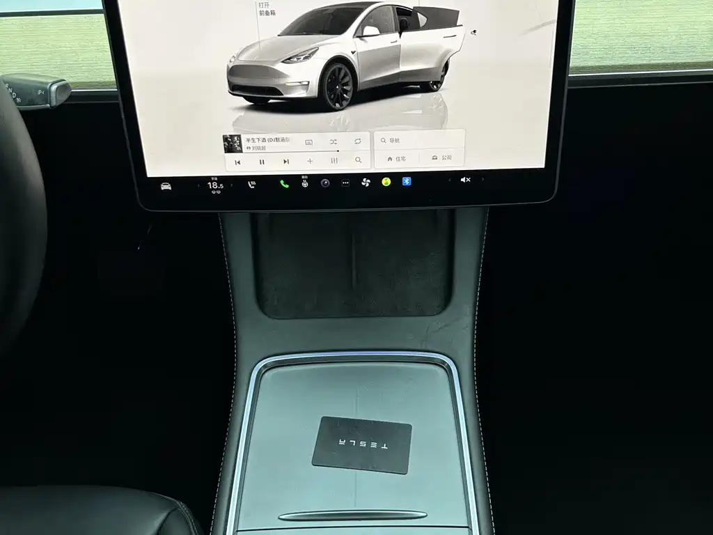 Tesla Model Y 2022 — фото 16