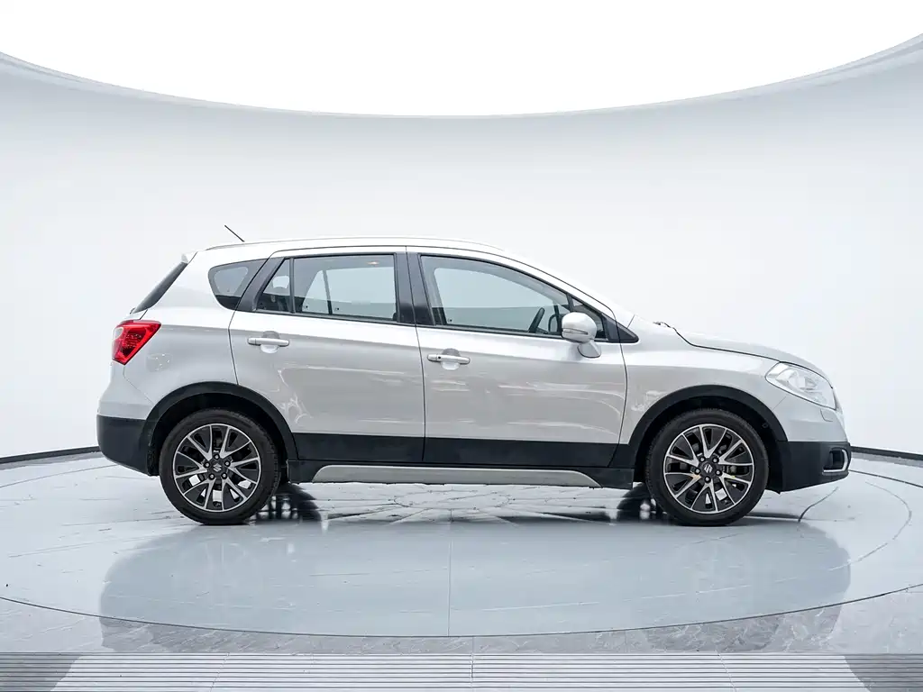 Suzuki S-Cross 2014 — фото 26