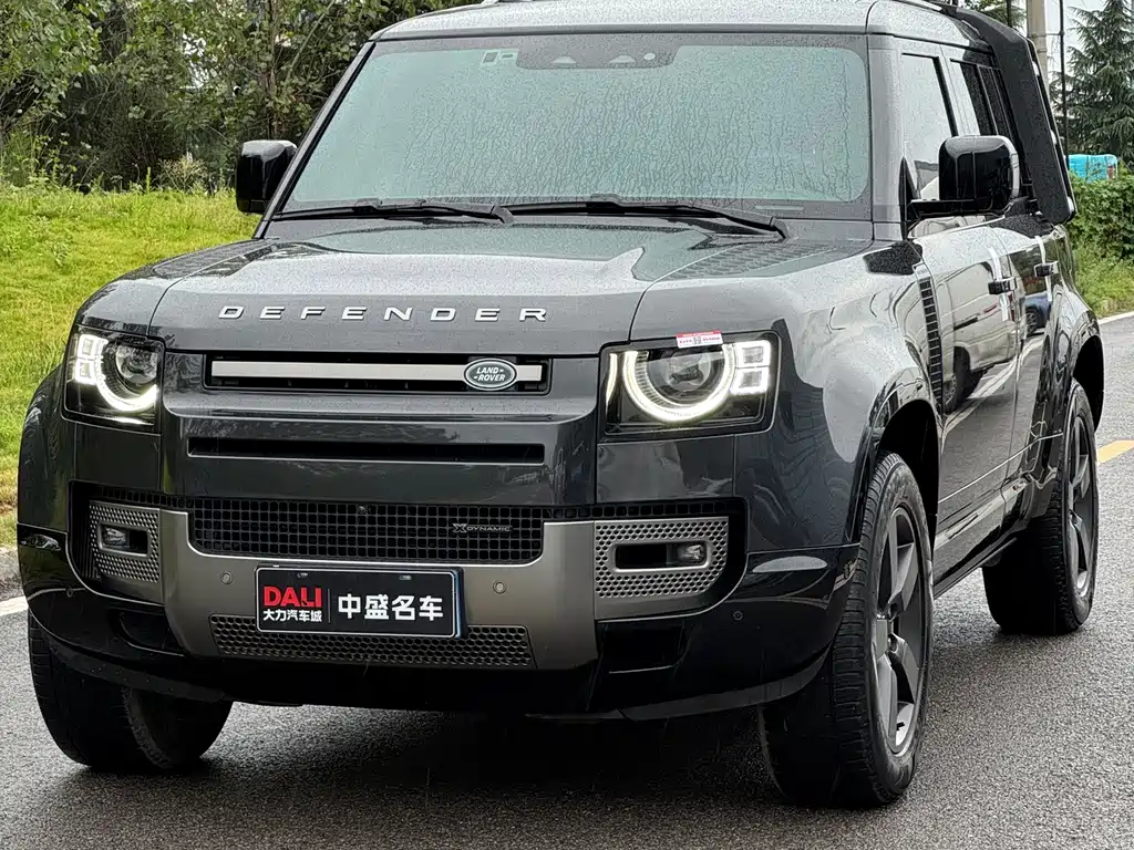 Land Rover Defender 2023 — фото 1