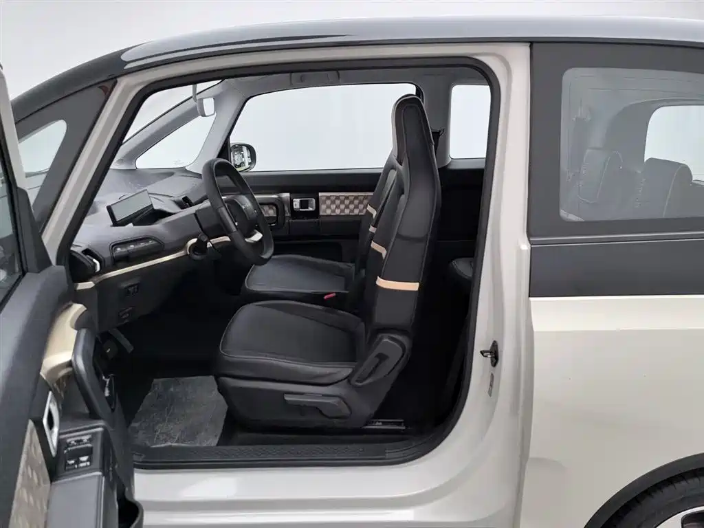 Baojun KiWi EV 2022 — фото 10