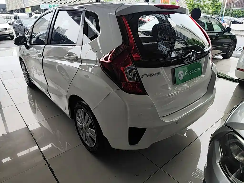 Honda Fit 2016