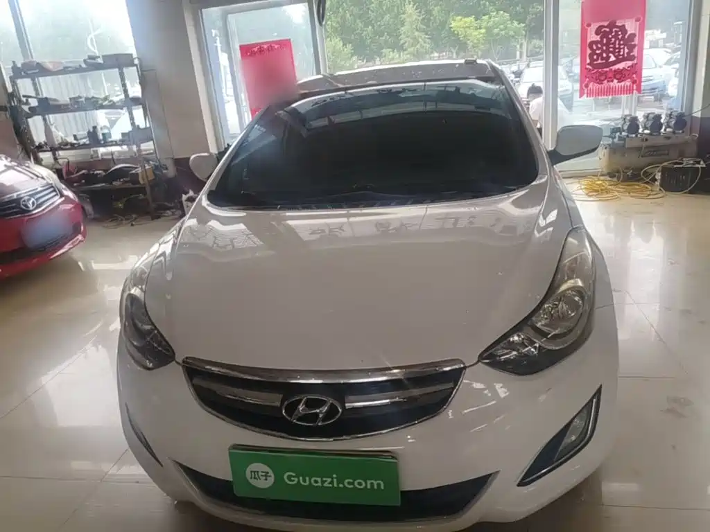 Hyundai Elantra 2016