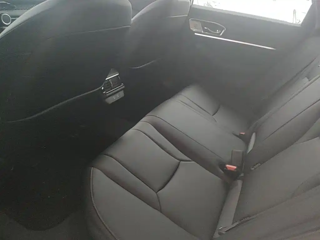 Honda Accord 2025 — фото 17