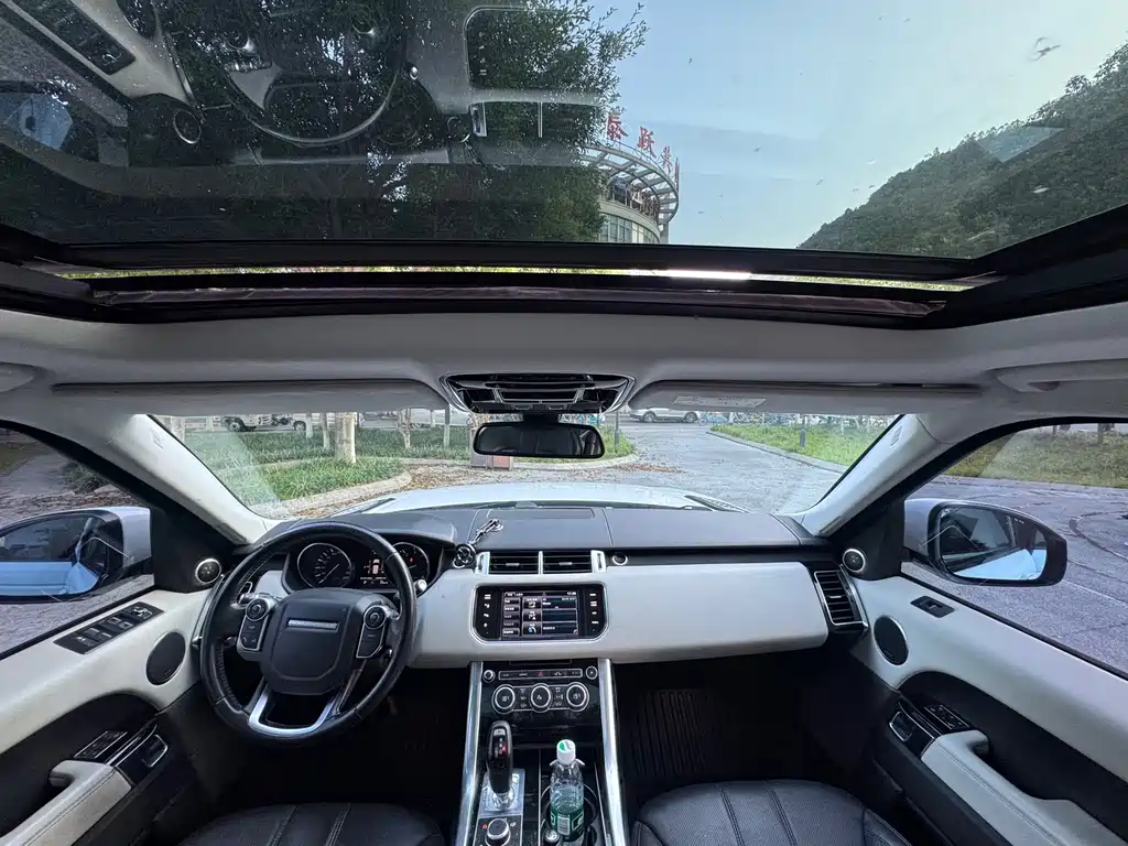 Land Rover Range Rover Sport 2014 — фото 19