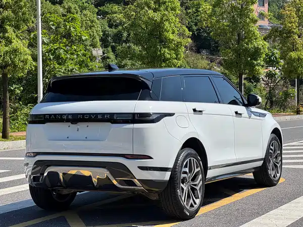 Land Rover Range Rover Evoque 2023