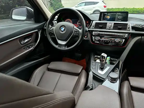 BMW 3 Series 2019