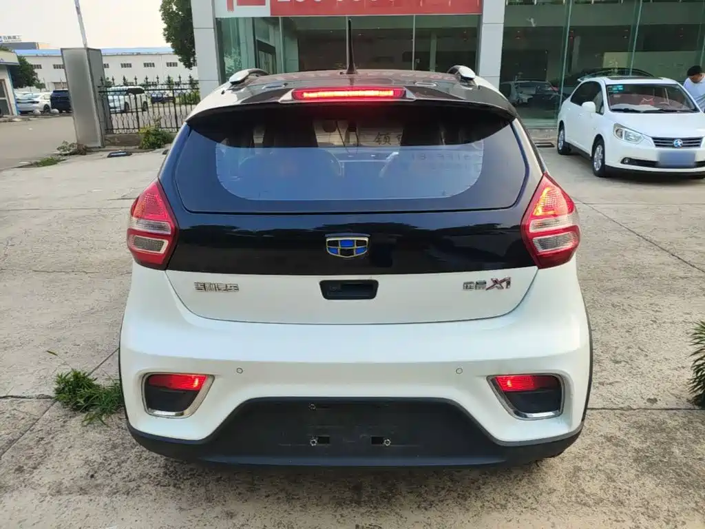 Geely Vision X1 2018