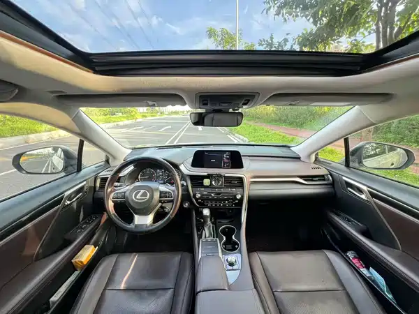Lexus RX 2020
