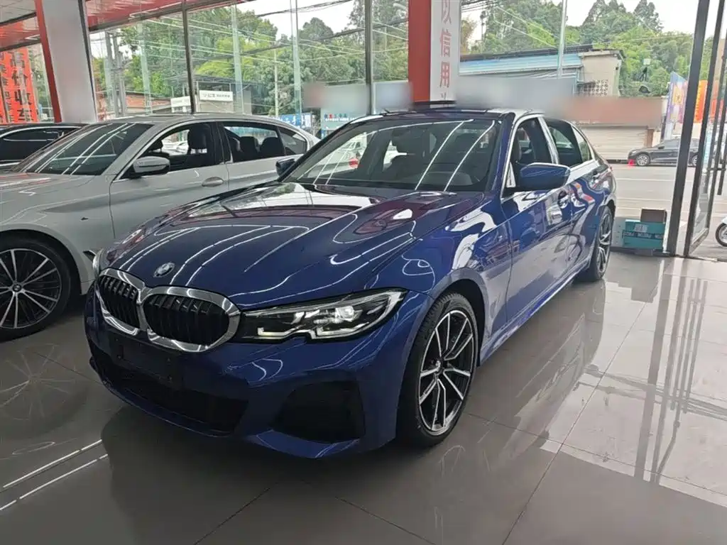 BMW 3 Series 2021 — фото 1